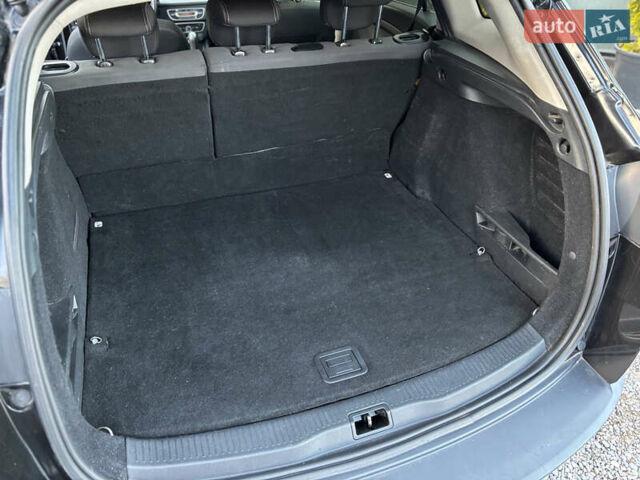 Черный Рено Меган, объемом двигателя 1.46 л и пробегом 240 тыс. км за 6990 $, фото 25 на Automoto.ua