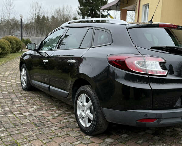 Черный Рено Меган, объемом двигателя 1.4 л и пробегом 185 тыс. км за 5999 $, фото 41 на Automoto.ua