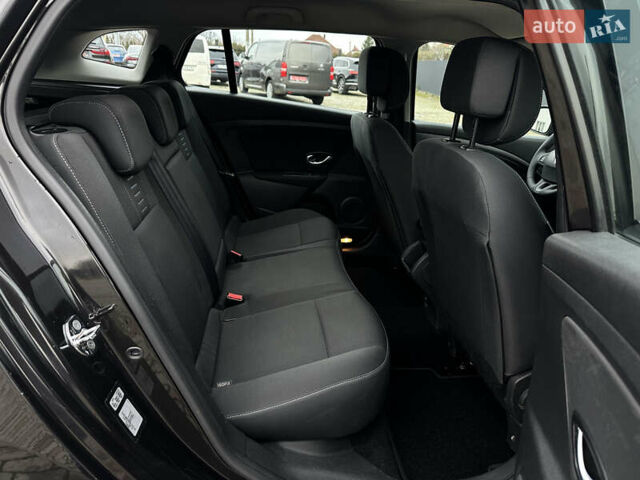 Черный Рено Меган, объемом двигателя 1.46 л и пробегом 277 тыс. км за 7300 $, фото 39 на Automoto.ua