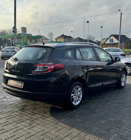 Черный Рено Меган, объемом двигателя 1.6 л и пробегом 186 тыс. км за 7600 $, фото 5 на Automoto.ua