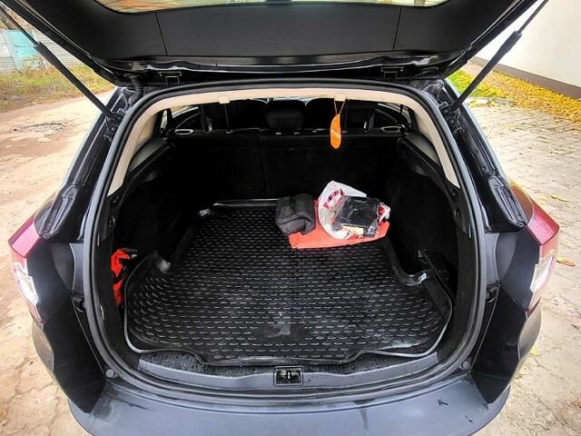 Черный Рено Меган, объемом двигателя 1.5 л и пробегом 280 тыс. км за 6600 $, фото 11 на Automoto.ua