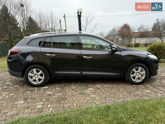 Черный Рено Меган, объемом двигателя 1.4 л и пробегом 185 тыс. км за 5999 $, фото 18 на Automoto.ua