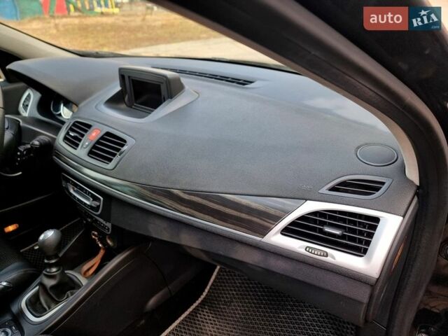 Черный Рено Меган, объемом двигателя 1.5 л и пробегом 253 тыс. км за 7400 $, фото 40 на Automoto.ua