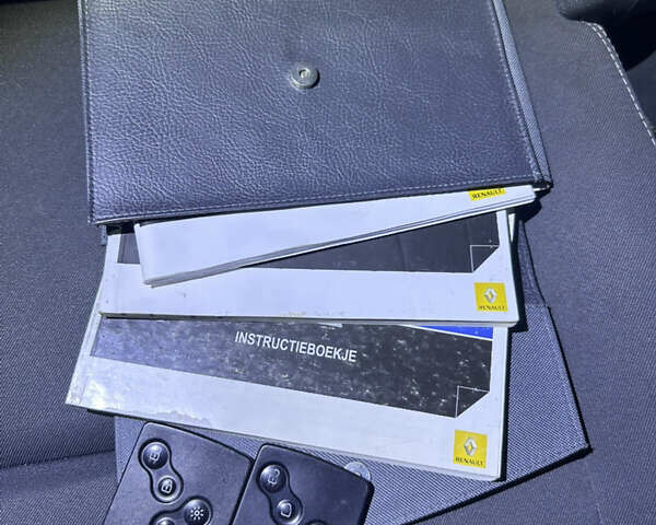 Черный Рено Меган, объемом двигателя 1.46 л и пробегом 239 тыс. км за 7399 $, фото 23 на Automoto.ua