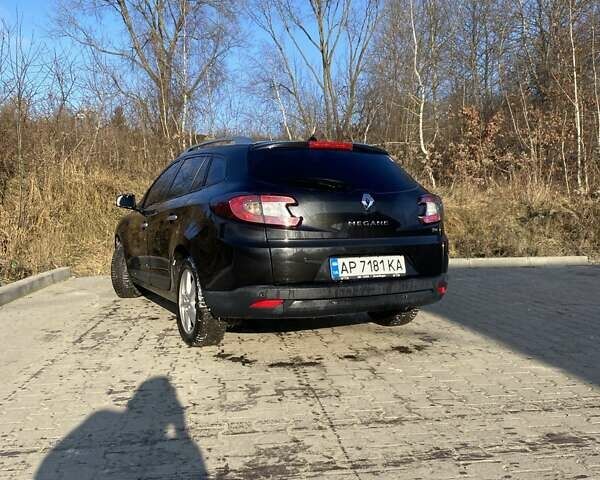 Чорний Рено Меган, об'ємом двигуна 1.4 л та пробігом 276 тис. км за 5250 $, фото 2 на Automoto.ua