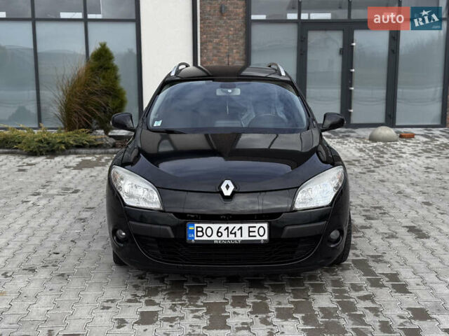 Черный Рено Меган, объемом двигателя 1.5 л и пробегом 240 тыс. км за 6500 $, фото 1 на Automoto.ua