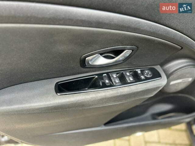 Рено Меган 2010 в Каменце-Подольском на Automoto.ua Черный Рено Меган, объемом двигателя 1.5 л и пробегом 271 тыс. км за 6450 $, фото 36 на Automoto.ua