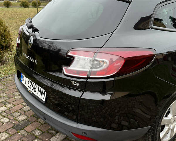 Черный Рено Меган, объемом двигателя 1.4 л и пробегом 185 тыс. км за 5999 $, фото 24 на Automoto.ua