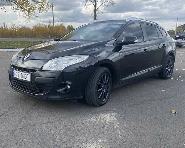 Черный Рено Меган, объемом двигателя 1.5 л и пробегом 290 тыс. км за 7200 $, фото 6 на Automoto.ua