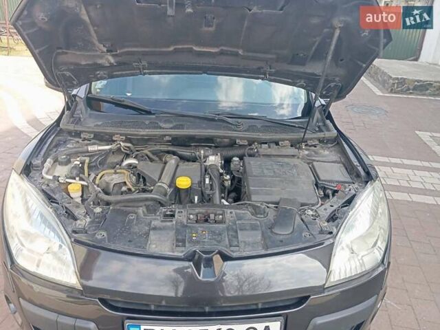 Черный Рено Меган, объемом двигателя 1.46 л и пробегом 230 тыс. км за 6600 $, фото 9 на Automoto.ua