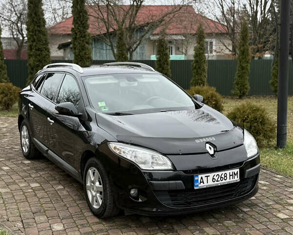 Черный Рено Меган, объемом двигателя 1.4 л и пробегом 185 тыс. км за 5999 $, фото 17 на Automoto.ua