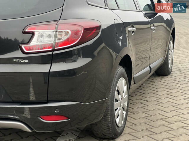 Черный Рено Меган, объемом двигателя 1.4 л и пробегом 170 тыс. км за 6900 $, фото 34 на Automoto.ua