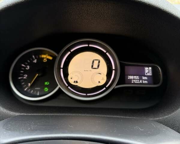 Черный Рено Меган, объемом двигателя 1.5 л и пробегом 288 тыс. км за 6999 $, фото 7 на Automoto.ua