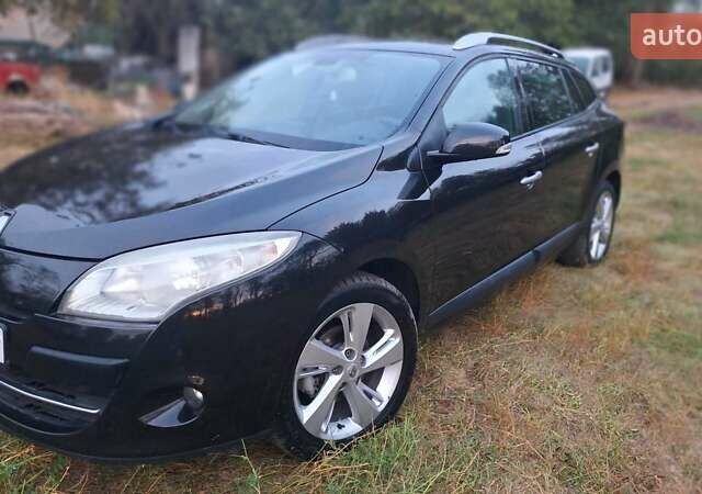 Черный Рено Меган, объемом двигателя 1.5 л и пробегом 253 тыс. км за 7500 $, фото 5 на Automoto.ua