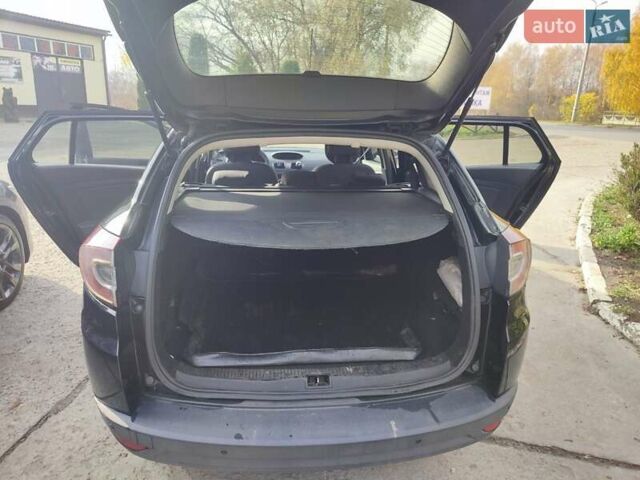 Чорний Рено Меган, об'ємом двигуна 1.46 л та пробігом 225 тис. км за 7300 $, фото 2 на Automoto.ua