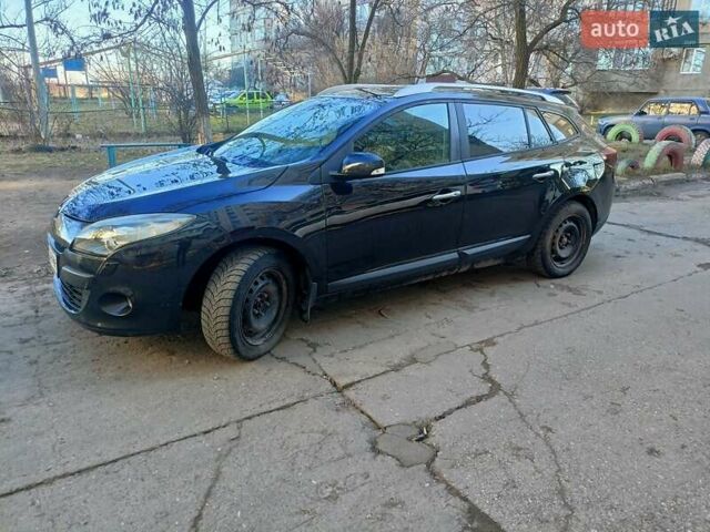 Черный Рено Меган, объемом двигателя 1.46 л и пробегом 296 тыс. км за 7100 $, фото 1 на Automoto.ua