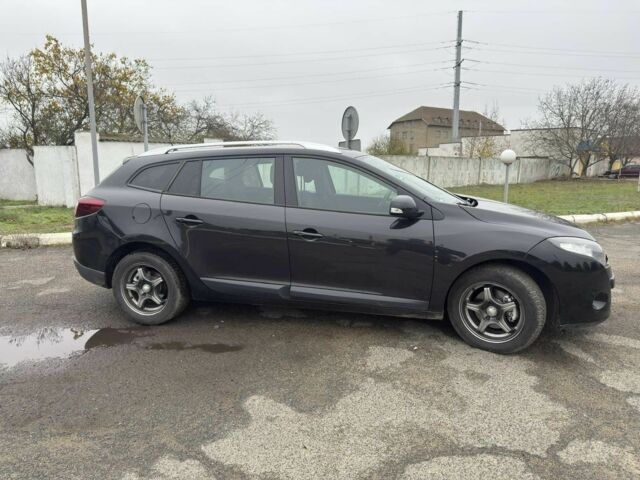 Черный Рено Меган, объемом двигателя 0 л и пробегом 202 тыс. км за 6499 $, фото 3 на Automoto.ua