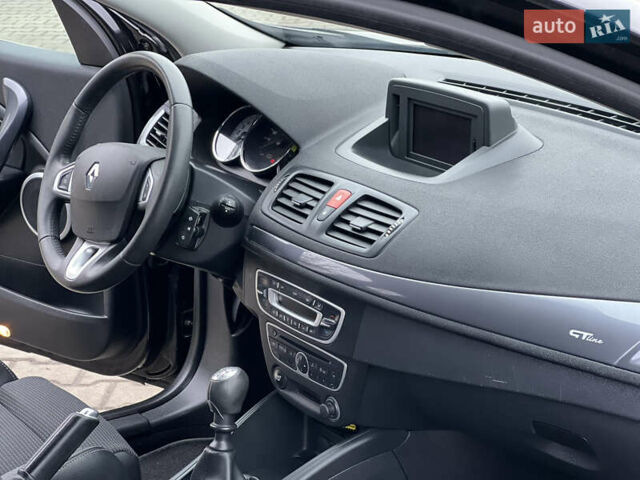 Черный Рено Меган, объемом двигателя 1.4 л и пробегом 170 тыс. км за 6900 $, фото 52 на Automoto.ua