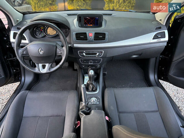 Черный Рено Меган, объемом двигателя 1.46 л и пробегом 240 тыс. км за 6990 $, фото 17 на Automoto.ua