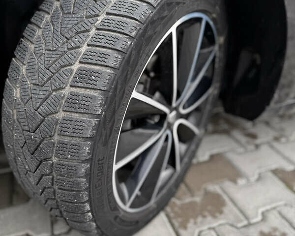 Черный Рено Меган, объемом двигателя 1.5 л и пробегом 240 тыс. км за 6500 $, фото 17 на Automoto.ua