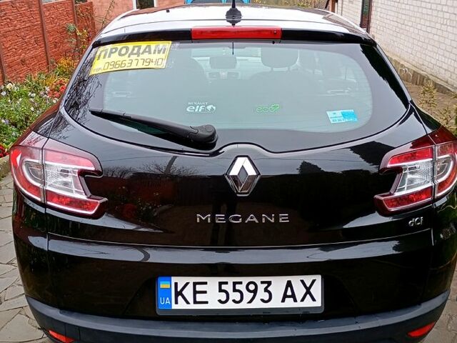 Черный Рено Меган, объемом двигателя 1.5 л и пробегом 225 тыс. км за 7000 $, фото 1 на Automoto.ua