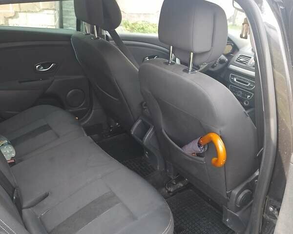 Черный Рено Меган, объемом двигателя 1.46 л и пробегом 258 тыс. км за 5800 $, фото 3 на Automoto.ua