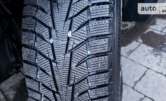 Черный Рено Меган, объемом двигателя 1.5 л и пробегом 249 тыс. км за 5700 $, фото 5 на Automoto.ua