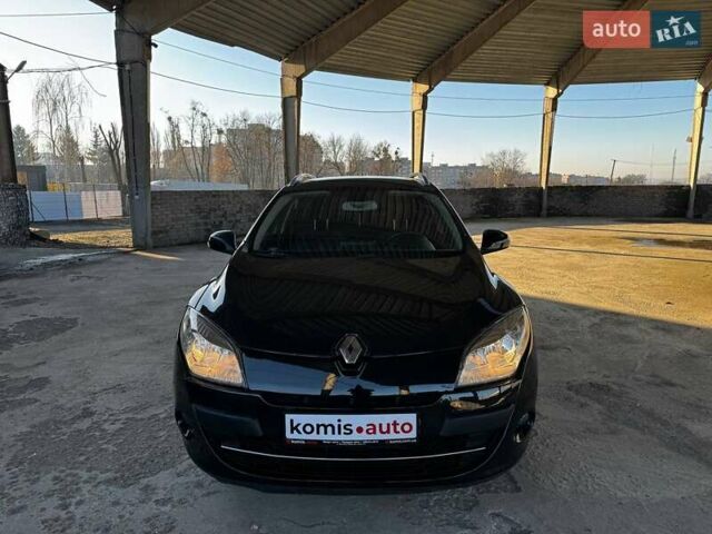 Черный Рено Меган, объемом двигателя 1.5 л и пробегом 261 тыс. км за 7199 $, фото 2 на Automoto.ua