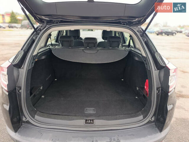 Черный Рено Меган, объемом двигателя 1.6 л и пробегом 196 тыс. км за 7500 $, фото 21 на Automoto.ua