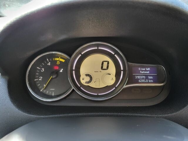 Чорний Рено Меган, об'ємом двигуна 1.5 л та пробігом 311 тис. км за 6700 $, фото 7 на Automoto.ua