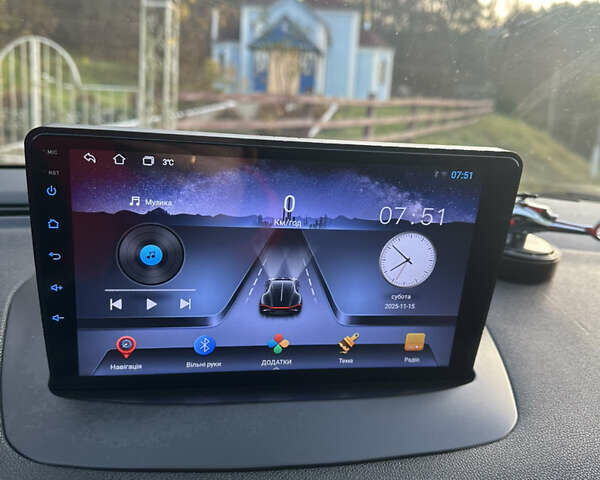 Черный Рено Меган, объемом двигателя 1.46 л и пробегом 285 тыс. км за 6700 $, фото 2 на Automoto.ua