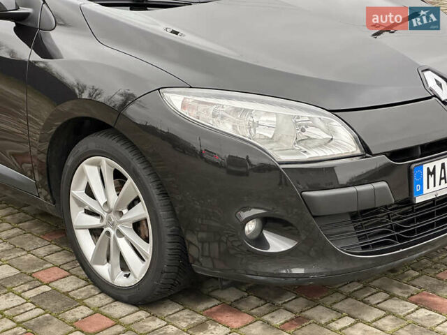 Черный Рено Меган, объемом двигателя 1.46 л и пробегом 277 тыс. км за 7300 $, фото 7 на Automoto.ua