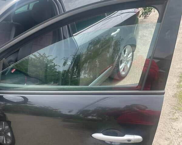 Черный Рено Меган, объемом двигателя 1.87 л и пробегом 293 тыс. км за 6700 $, фото 5 на Automoto.ua