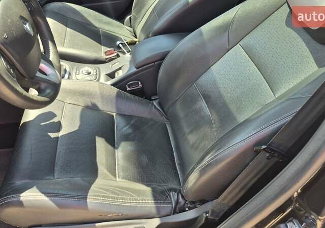 Черный Рено Меган, объемом двигателя 1.46 л и пробегом 270 тыс. км за 7800 $, фото 31 на Automoto.ua