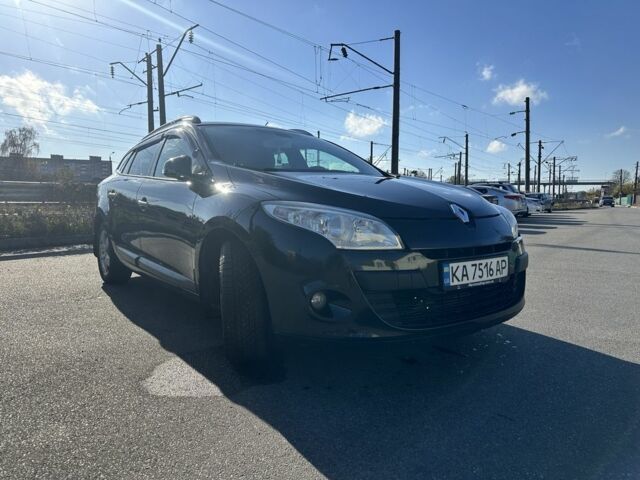 Черный Рено Меган, объемом двигателя 1.5 л и пробегом 243 тыс. км за 7600 $, фото 1 на Automoto.ua