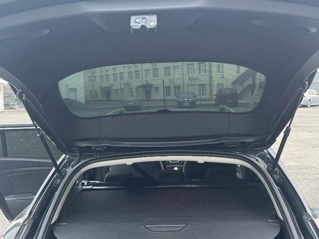 Черный Рено Меган, объемом двигателя 1.5 л и пробегом 330 тыс. км за 8000 $, фото 10 на Automoto.ua