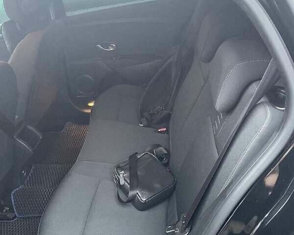 Черный Рено Меган, объемом двигателя 1.5 л и пробегом 330 тыс. км за 8000 $, фото 10 на Automoto.ua