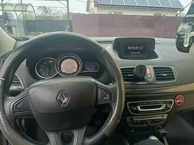 Черный Рено Меган, объемом двигателя 1.5 л и пробегом 307 тыс. км за 7400 $, фото 5 на Automoto.ua