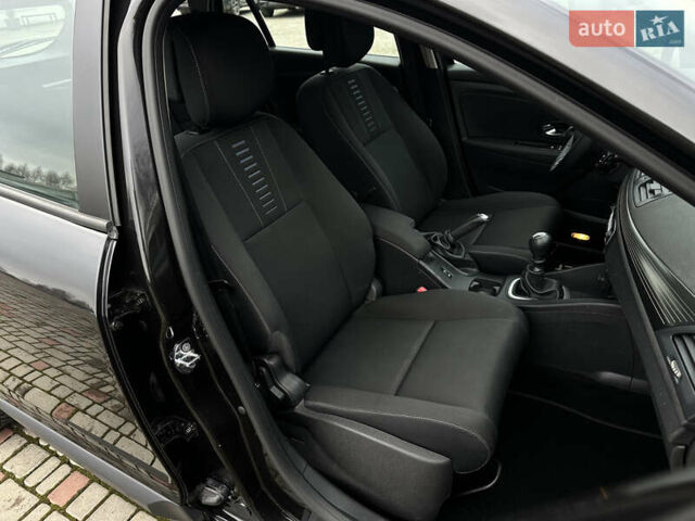 Черный Рено Меган, объемом двигателя 1.46 л и пробегом 277 тыс. км за 7300 $, фото 35 на Automoto.ua