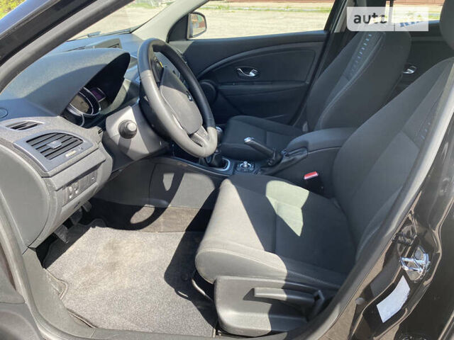 Черный Рено Меган, объемом двигателя 1.5 л и пробегом 266 тыс. км за 7000 $, фото 8 на Automoto.ua