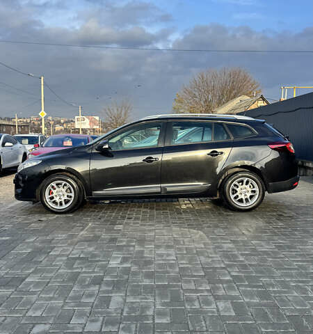 Черный Рено Меган, объемом двигателя 1.6 л и пробегом 186 тыс. км за 7600 $, фото 2 на Automoto.ua