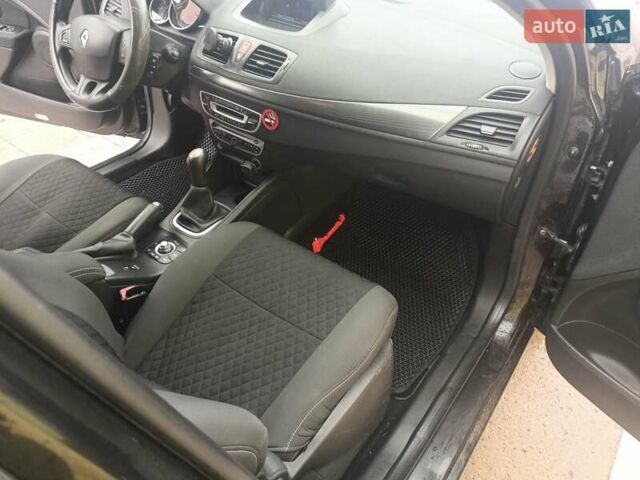 Черный Рено Меган, объемом двигателя 1.46 л и пробегом 307 тыс. км за 7200 $, фото 7 на Automoto.ua