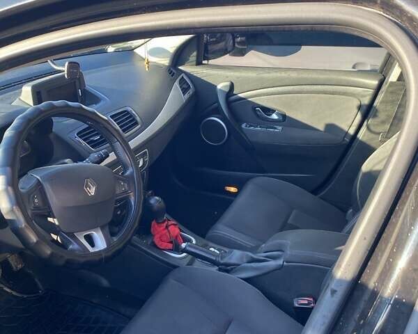 Чорний Рено Меган, об'ємом двигуна 1.4 л та пробігом 276 тис. км за 5250 $, фото 5 на Automoto.ua