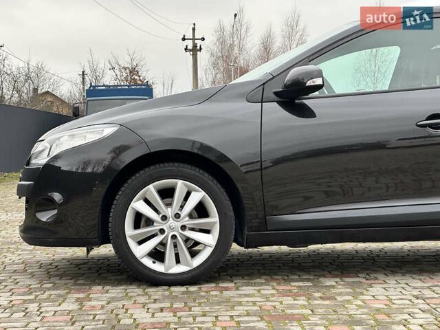 Черный Рено Меган, объемом двигателя 1.46 л и пробегом 277 тыс. км за 7300 $, фото 21 на Automoto.ua