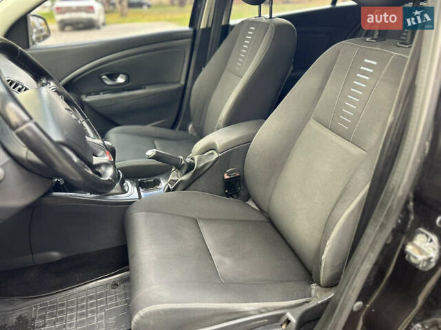 Рено Меган 2010 в Каменце-Подольском на Automoto.ua Черный Рено Меган, объемом двигателя 1.5 л и пробегом 271 тыс. км за 6450 $, фото 39 на Automoto.ua