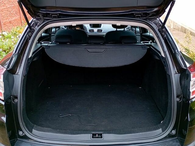 Черный Рено Меган, объемом двигателя 1.5 л и пробегом 225 тыс. км за 7000 $, фото 8 на Automoto.ua