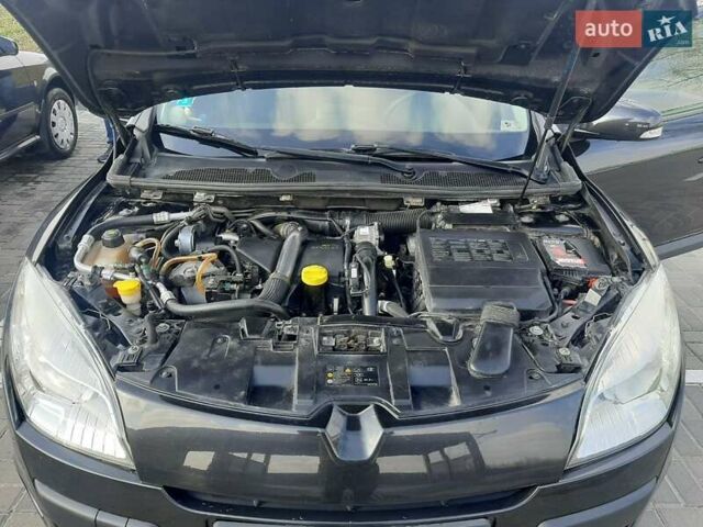 Чорний Рено Меган, об'ємом двигуна 1.46 л та пробігом 253 тис. км за 7950 $, фото 4 на Automoto.ua