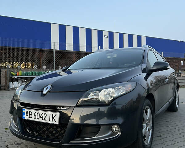 Черный Рено Меган, объемом двигателя 1.46 л и пробегом 215 тыс. км за 7200 $, фото 1 на Automoto.ua