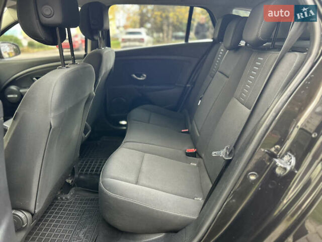 Рено Меган 2010 в Каменце-Подольском на Automoto.ua Черный Рено Меган, объемом двигателя 1.5 л и пробегом 271 тыс. км за 6450 $, фото 47 на Automoto.ua