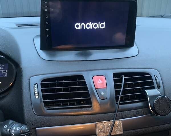 Черный Рено Меган, объемом двигателя 1.5 л и пробегом 287 тыс. км за 7500 $, фото 7 на Automoto.ua